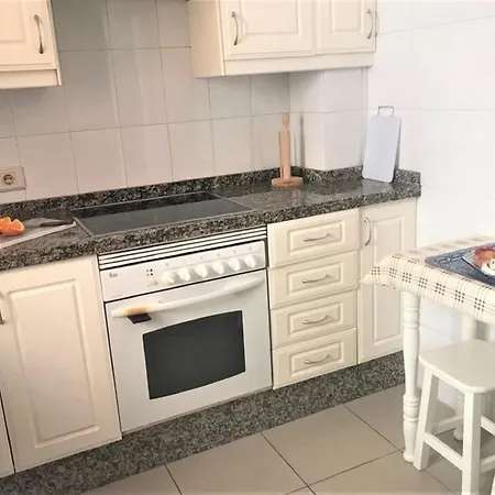 Daire Ferienwohnung Fur 4 Personen Ca 110 Qm In Cristianos, Teneriffa Westkuste Von Teneriffa